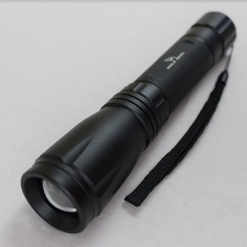 Endurance CREE LED Flashlight 001 | Eagle Beam